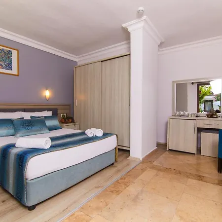 Отель Nish Caria 4*
