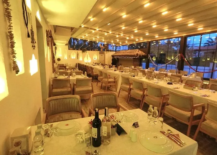Hotell Nish Caria